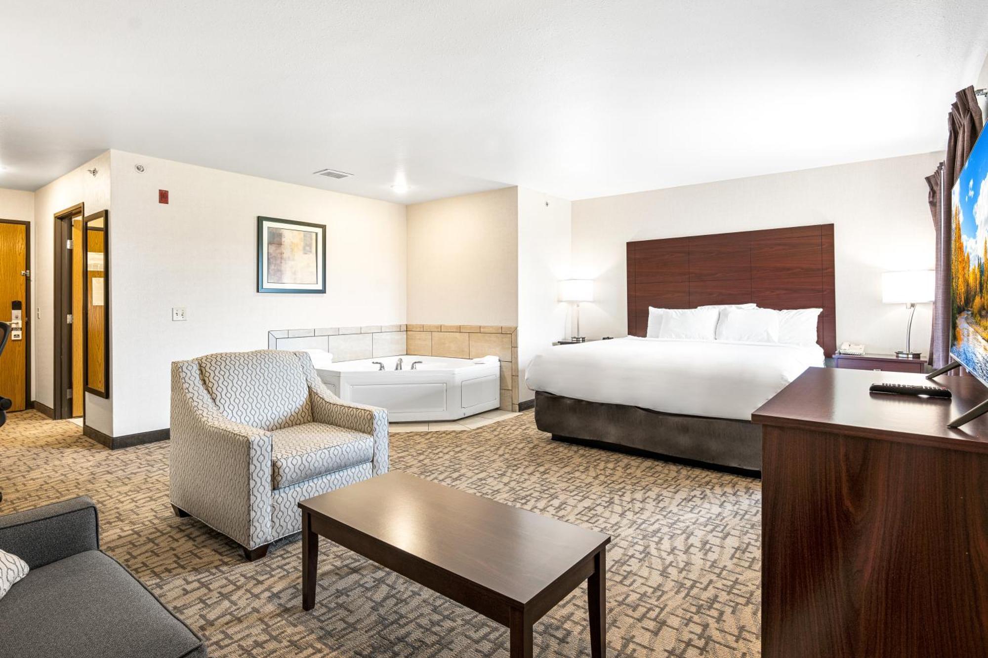 Boarders Inn & Suites By Cobblestone Hotels - Shawano Kültér fotó