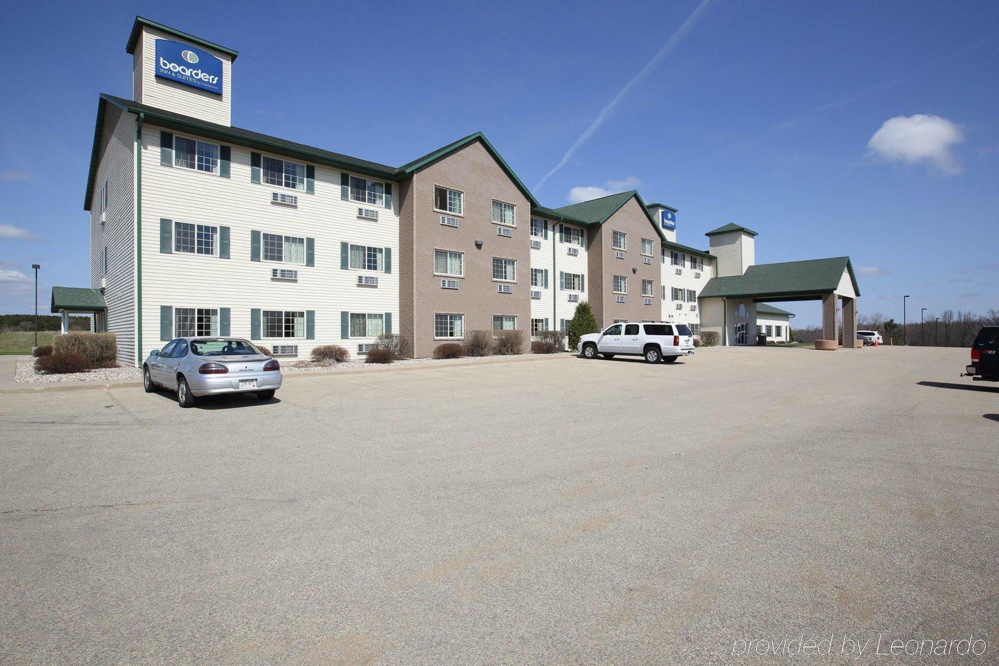 Boarders Inn & Suites By Cobblestone Hotels - Shawano Kültér fotó